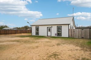 Las Palomas Dr-S0703-002.jpg