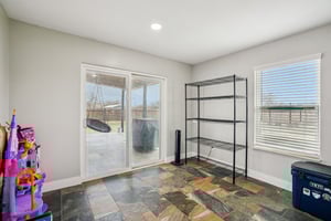 Las Palomas Dr-S0703-021.jpg