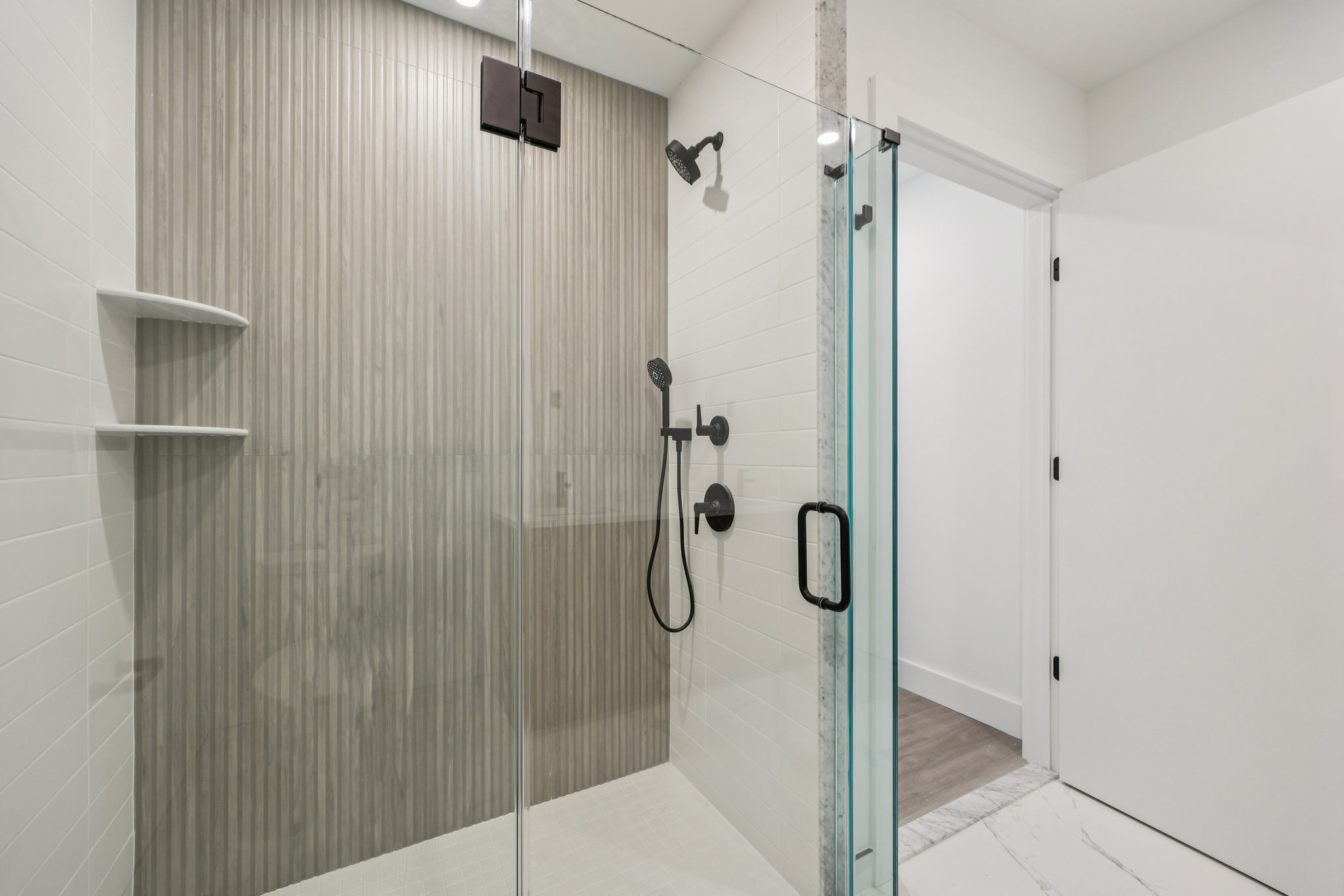 Manville Rd Unit 2-S3103-021.jpg