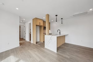 Manville Rd Unit 2-S3103-004.jpg