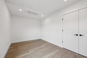 Manville Rd Unit 2-S3103-017.jpg