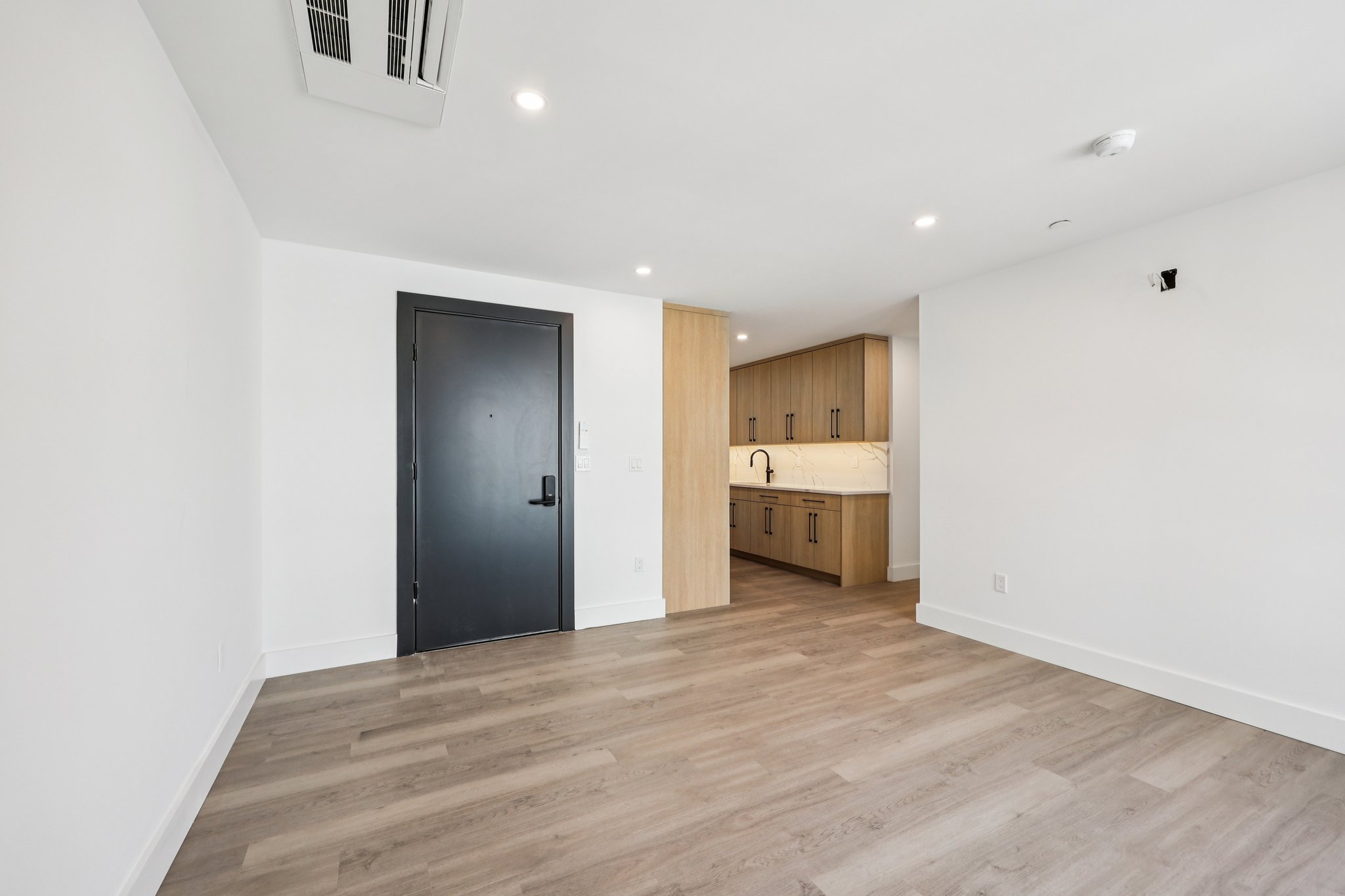 Manville Rd Unit 3-S3103-004.jpg