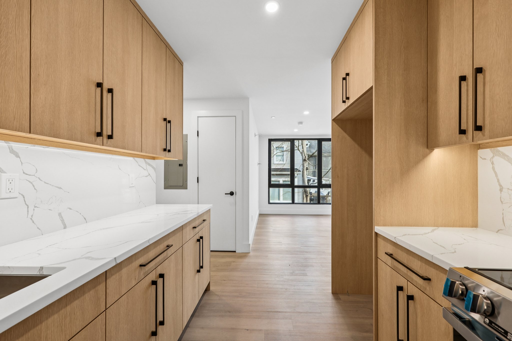 Manville Rd Unit 3-S3103-010.jpg