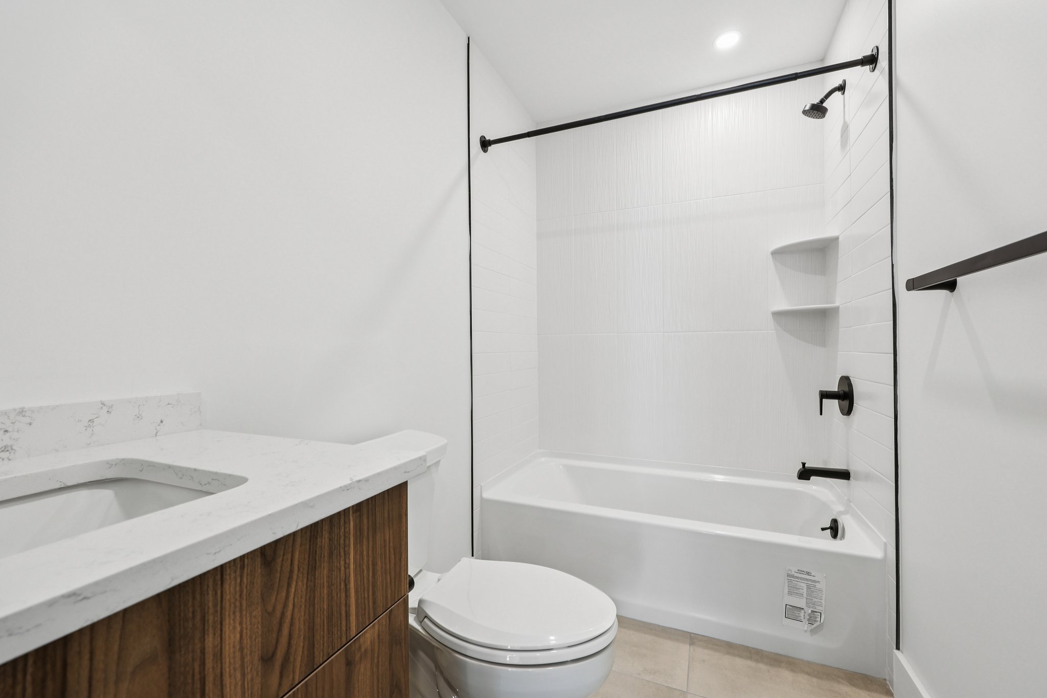 Manville Rd Unit 3-S3103-012.jpg