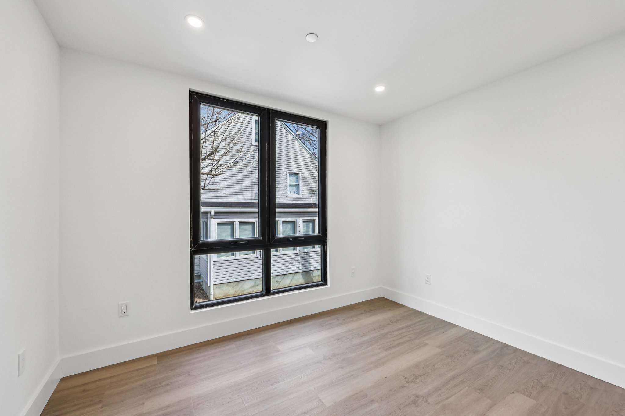 Manville Rd Unit 3-S3103-015.jpg