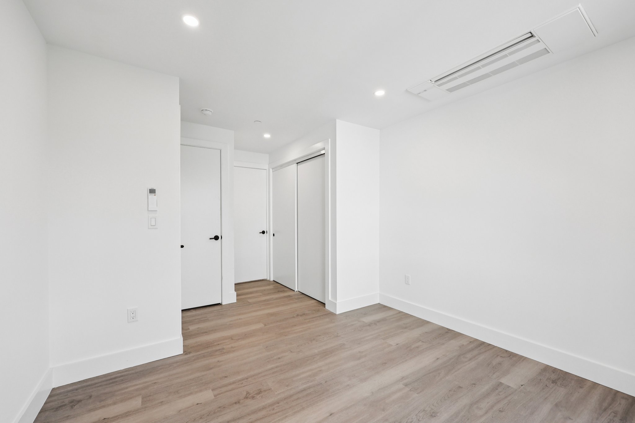 Manville Rd Unit 3-S3103-017.jpg