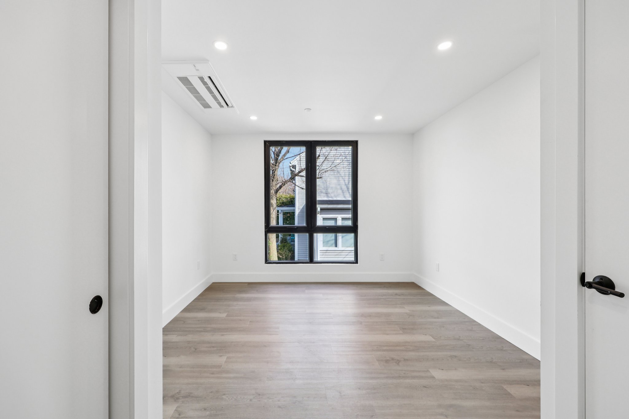Manville Rd Unit 3-S3103-018.jpg