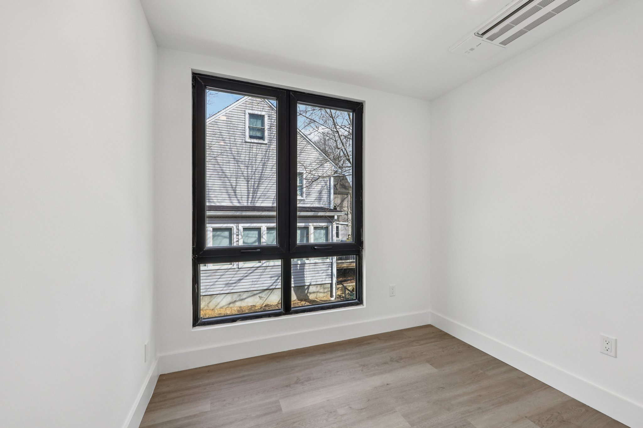 Manville Rd Unit 3-S3103-022.jpg