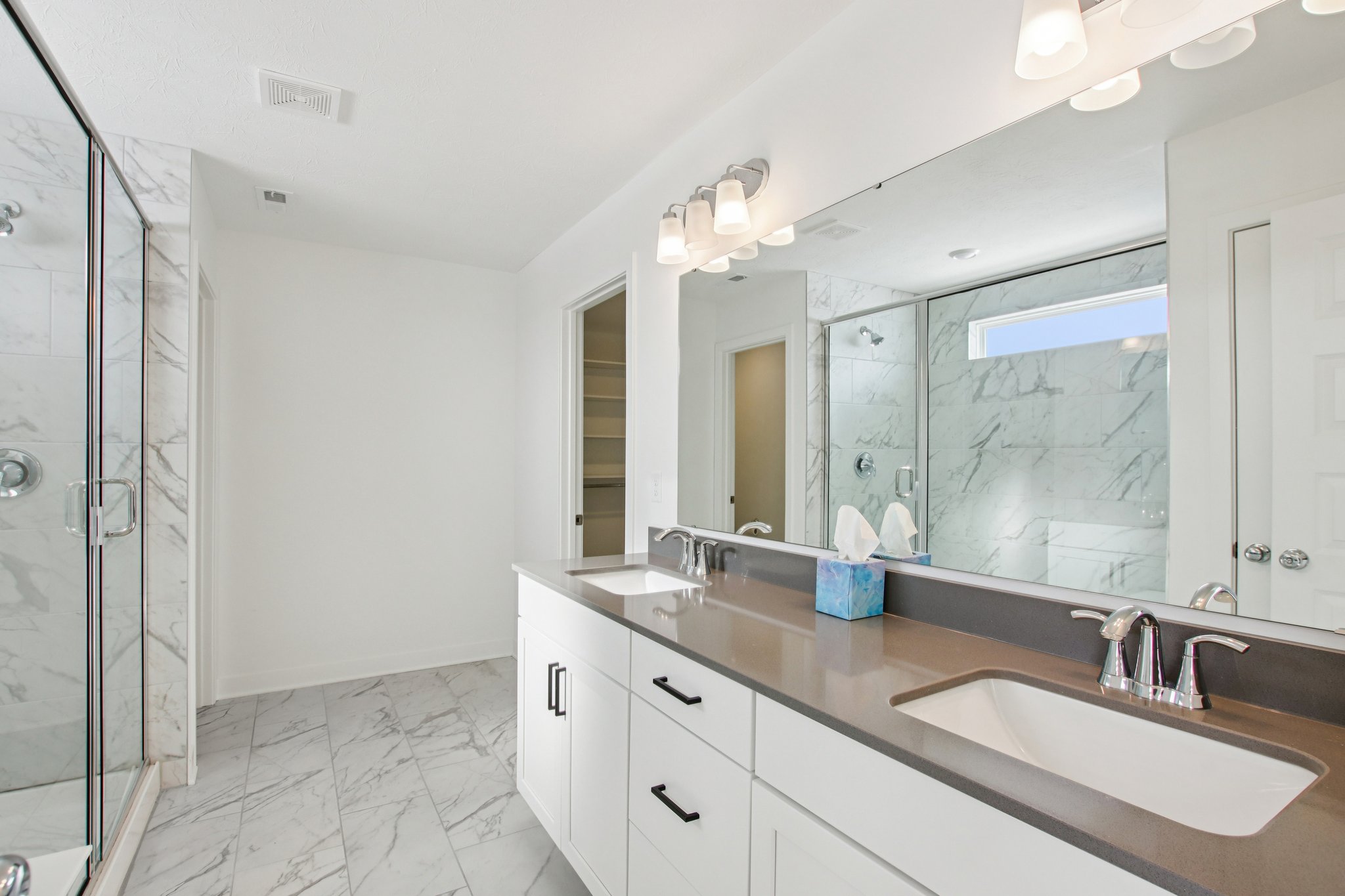 Middleton Cir-S3001-036.jpg