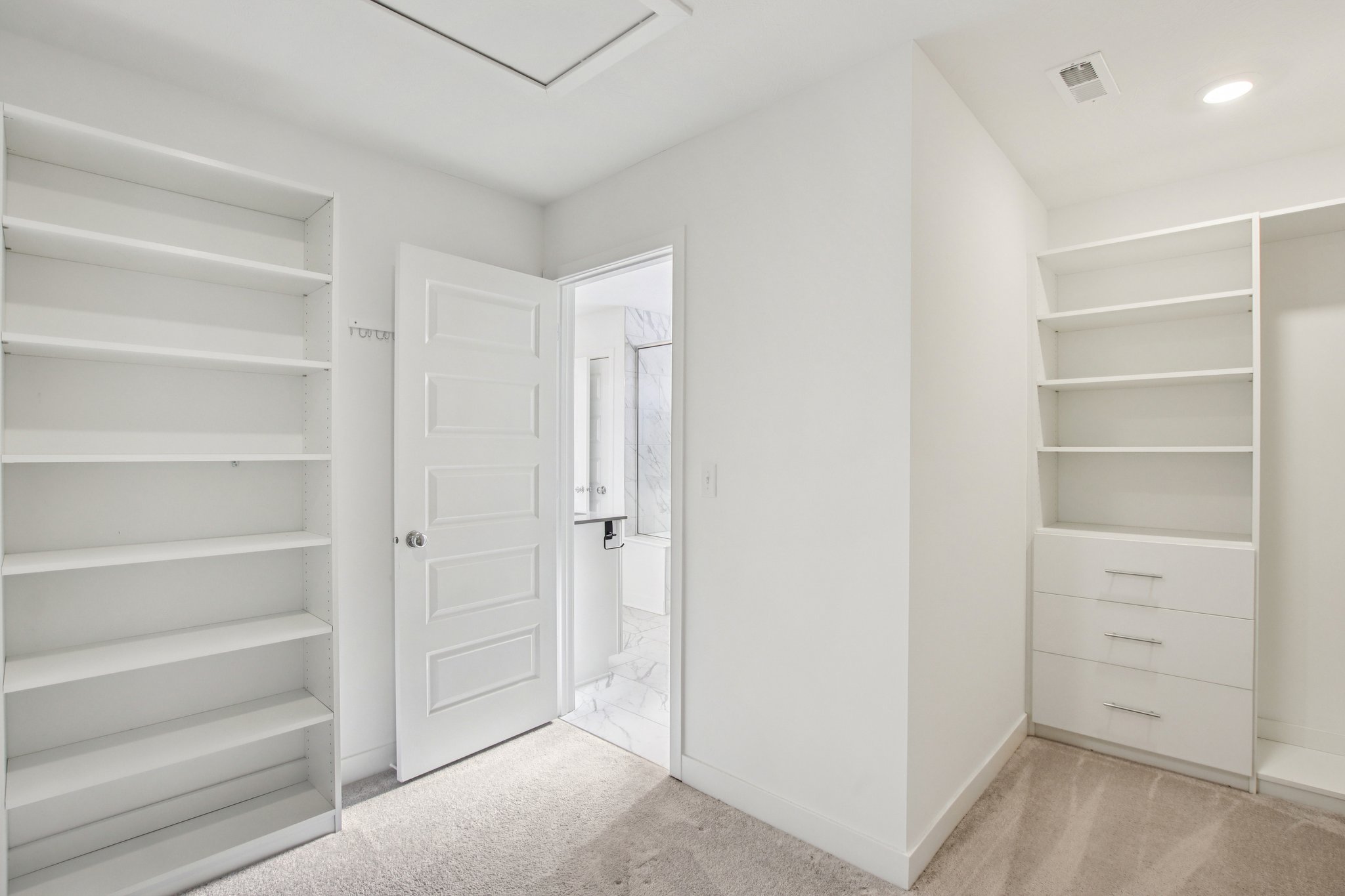 Middleton Cir-S3001-038.jpg