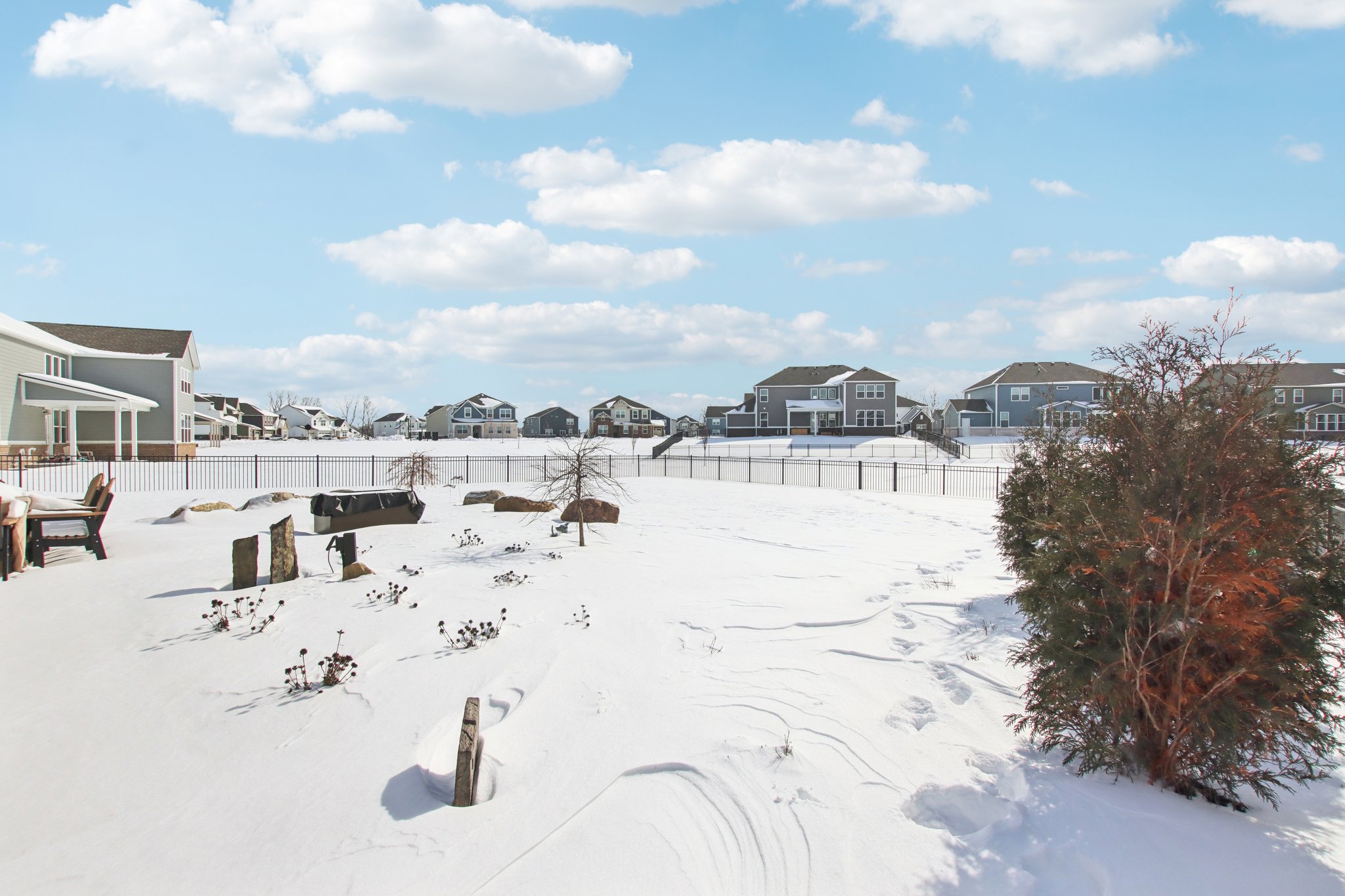 Middleton Cir-S3001-050.jpg