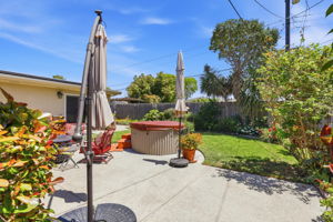 038_F8_325 San Vincente Ave