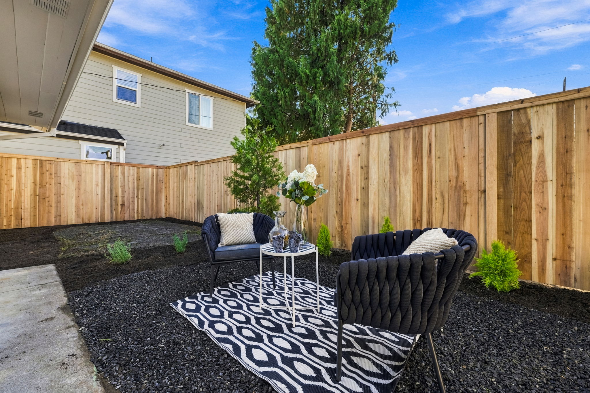  Photo 35