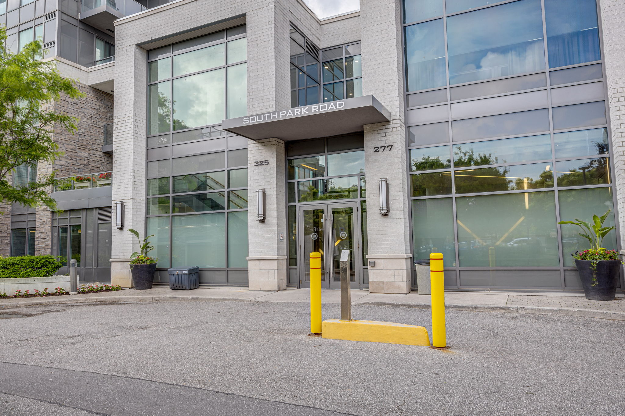Markham property showcase — delivered property photograph 2