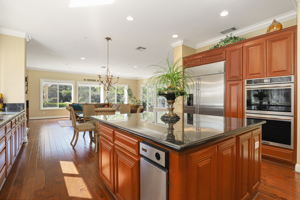 325 Whitcliffe Ct, San Ramon, CA 94583, USA Photo 14