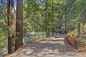 001_F8_325 Woodland Dr