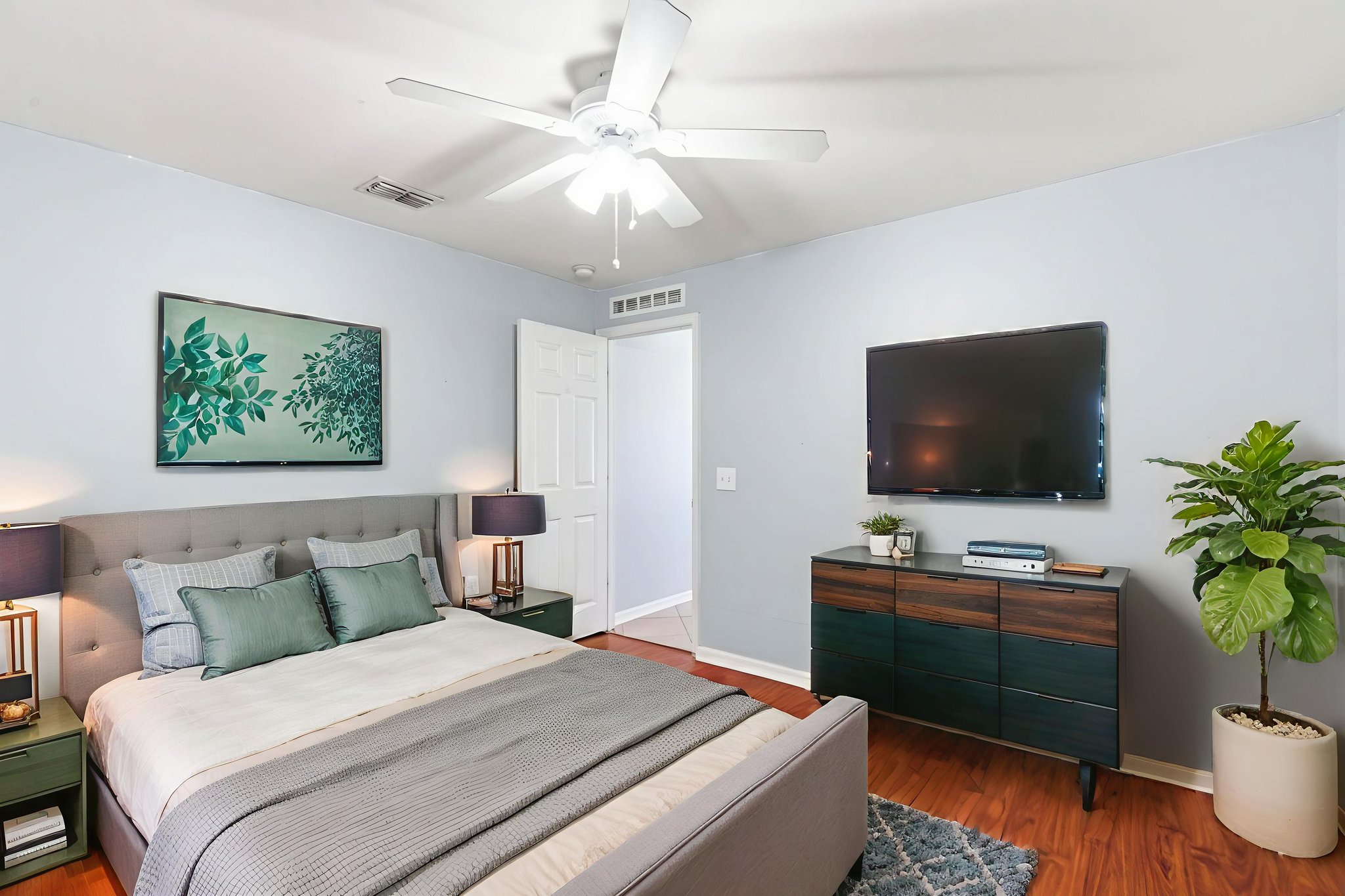 3250 Helmel Ct_0018 virtually staged.jpeg