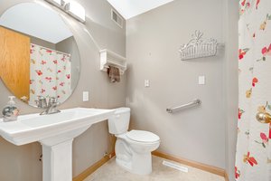  Photo 23
