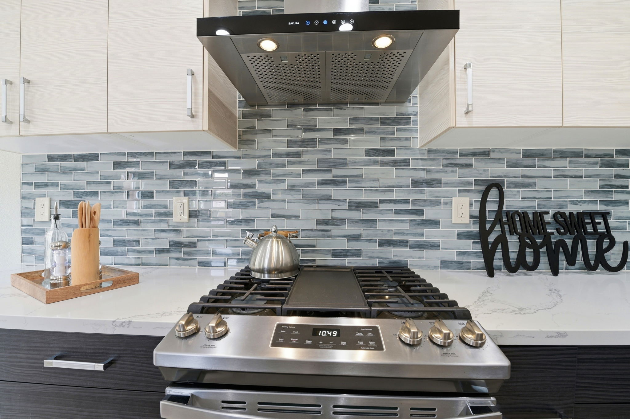 011_F8_32501 Carmel Way