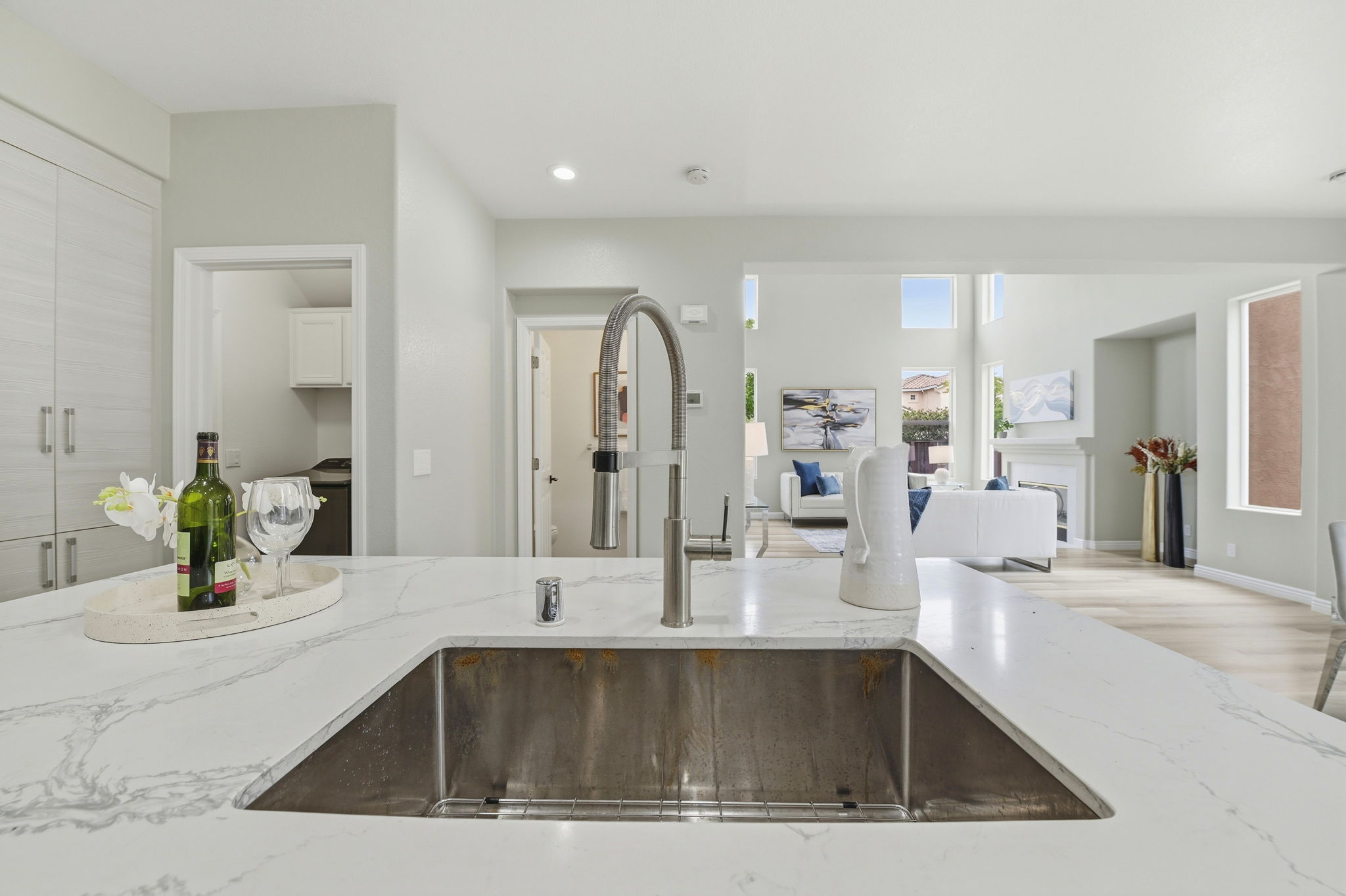 012_F8_32501 Carmel Way