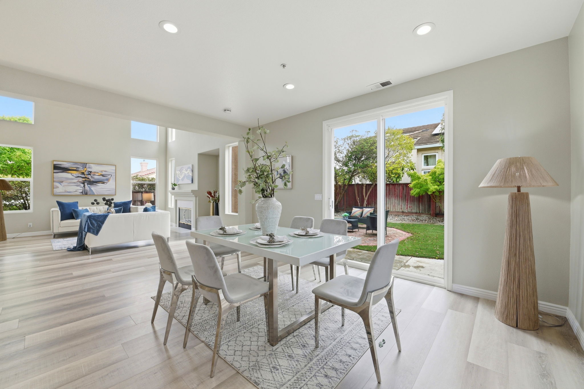 015_F8_32501 Carmel Way