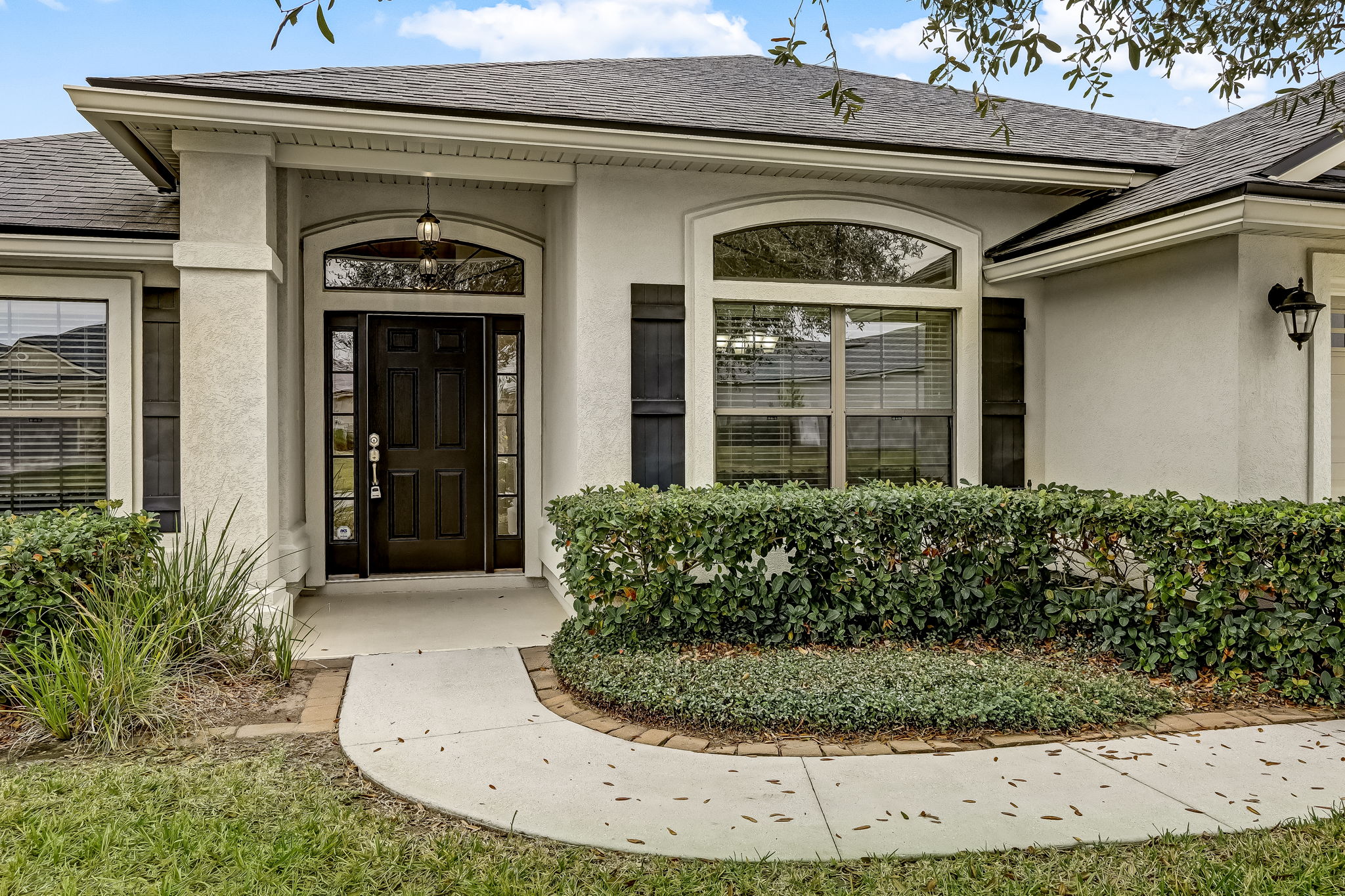 Front Entry Detail