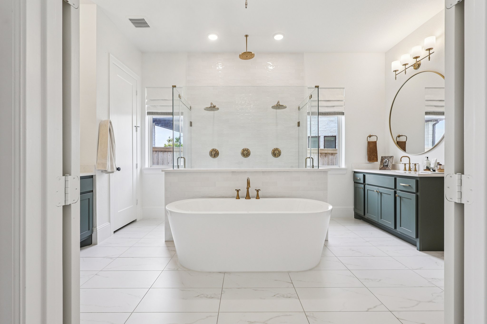 Bluet Lk Dr-S2101-028.jpg