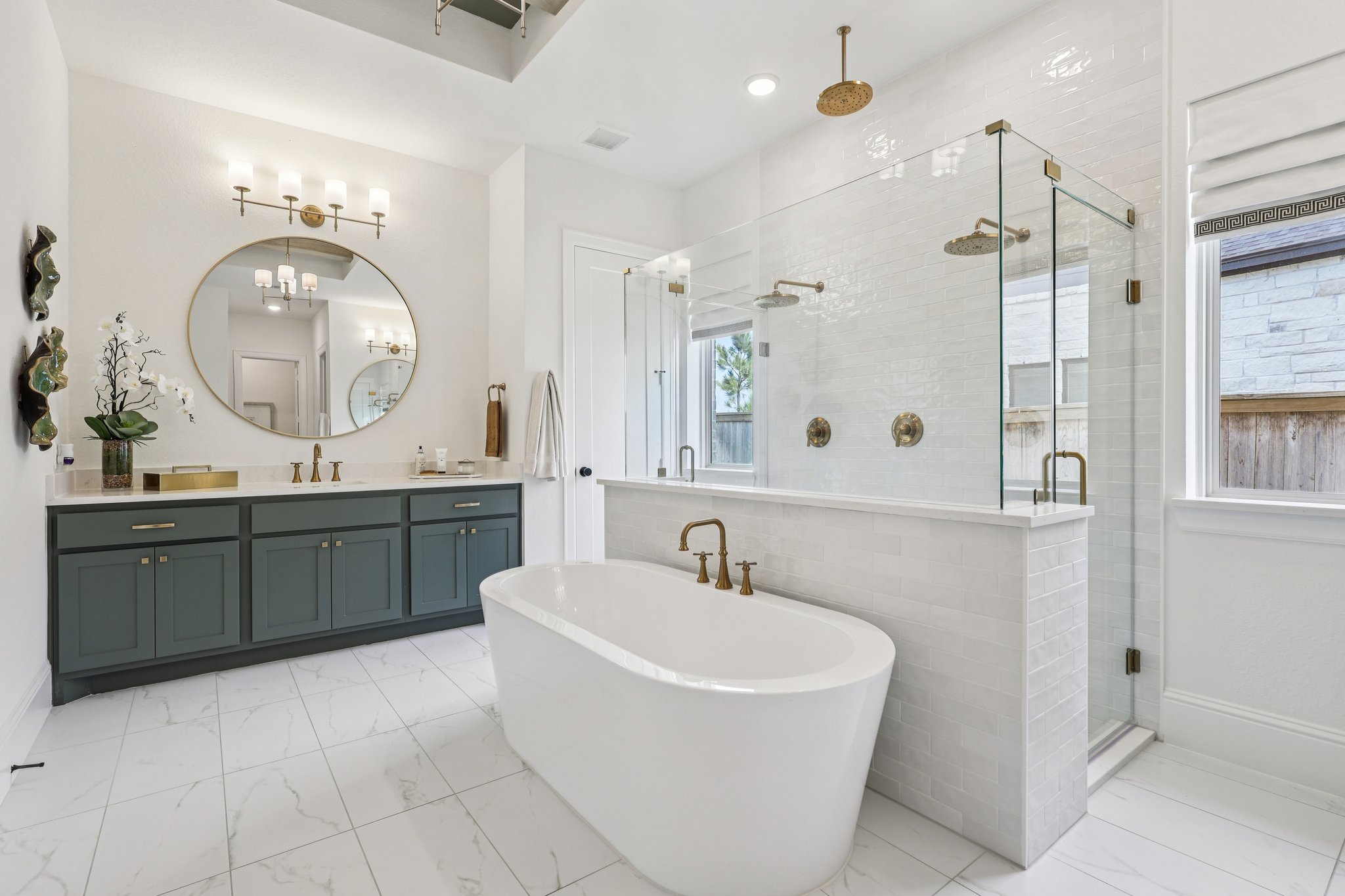 Bluet Lk Dr-S2101-029.jpg