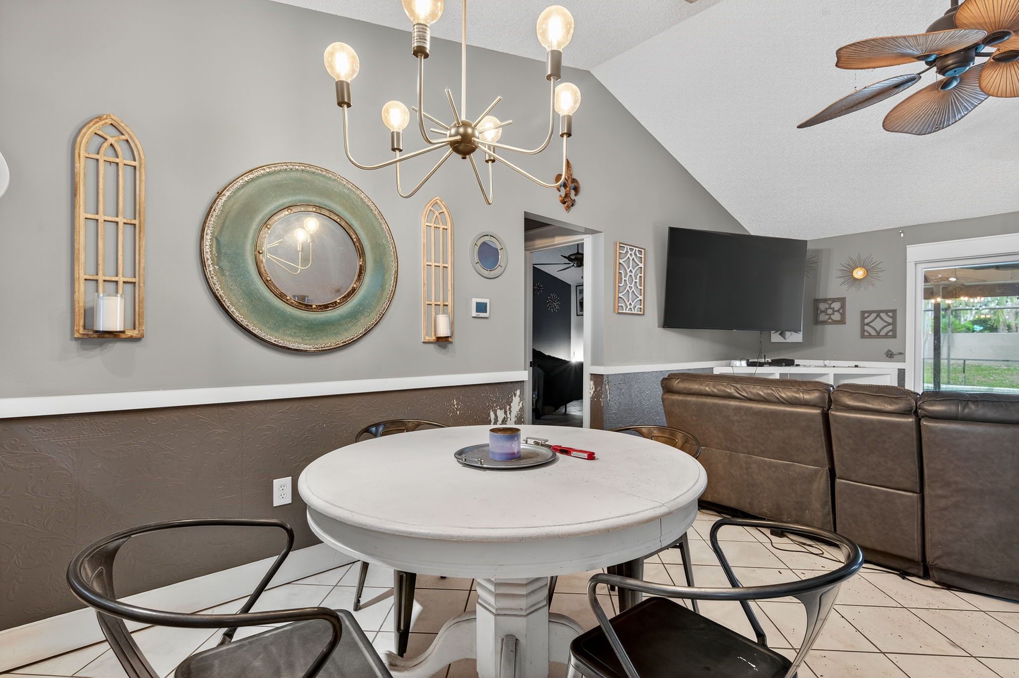 Interiors (13)
