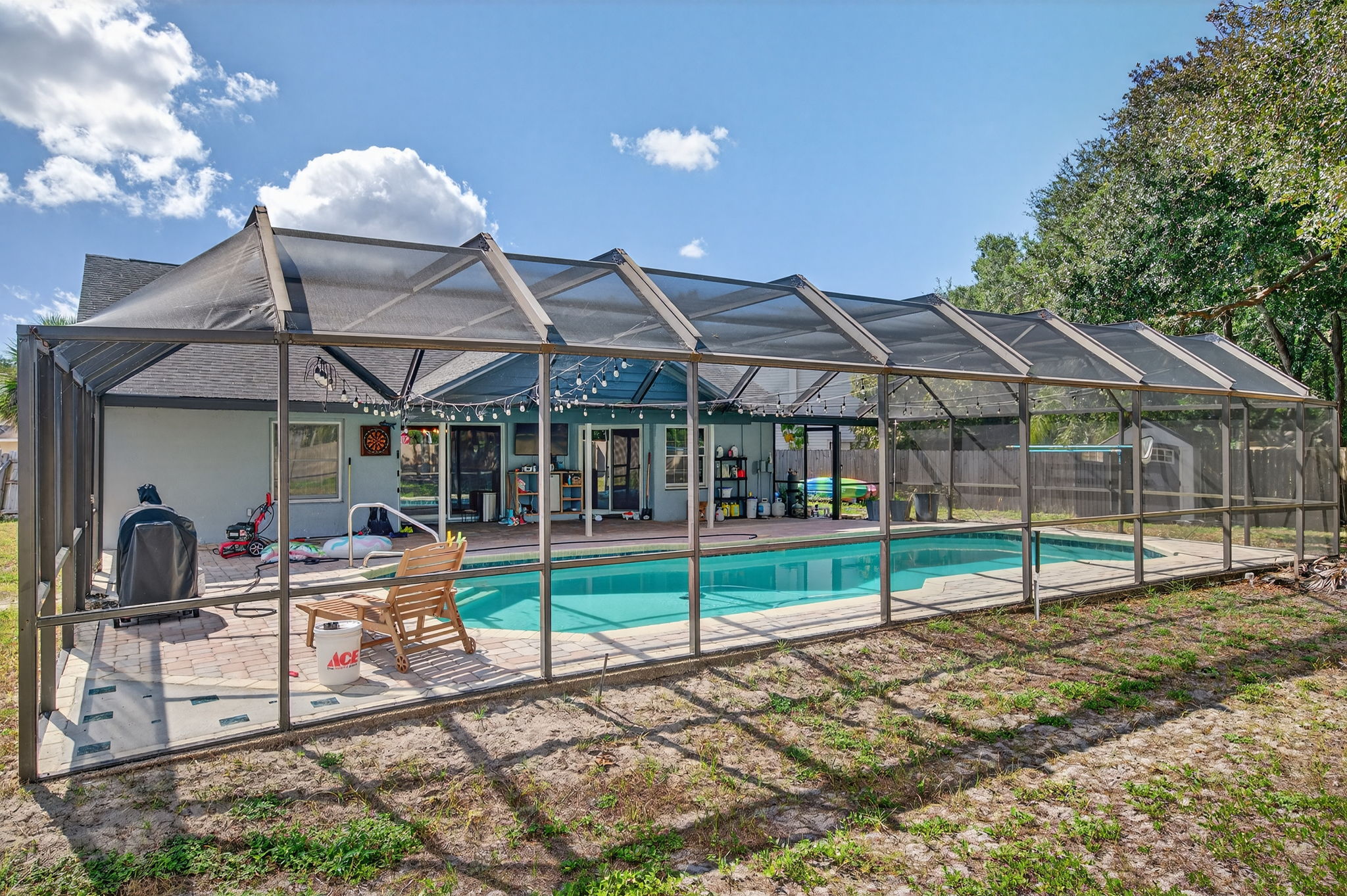 Rear Exteriors (12)