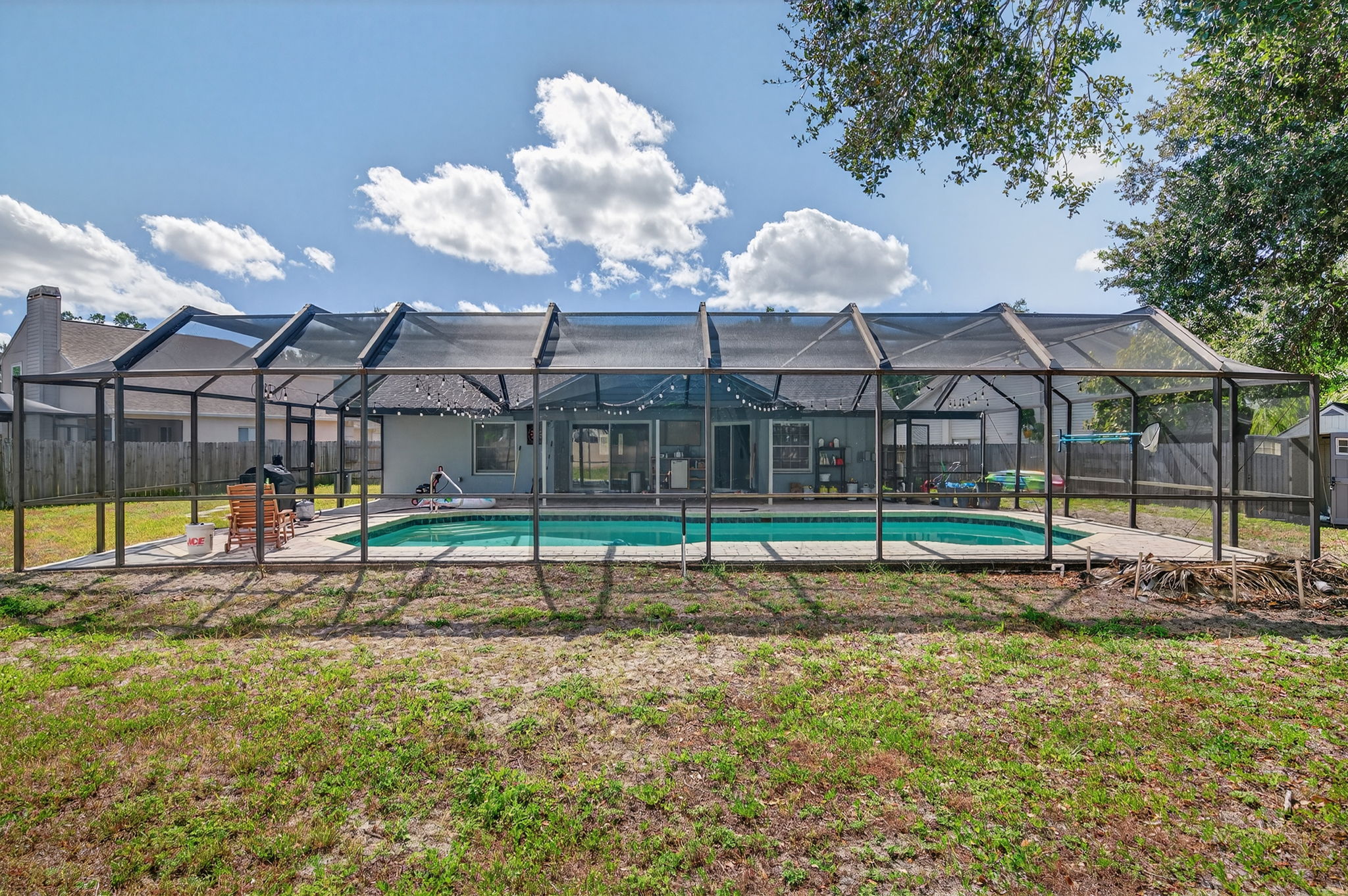 Rear Exteriors (13)
