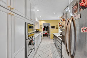 Interiors (7)