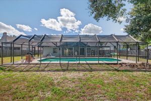 Rear Exteriors (13)