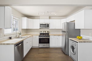  3257 Milwaukee St, Denver, CO 80205, US Photo 4