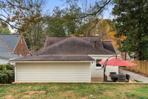  Photo 44