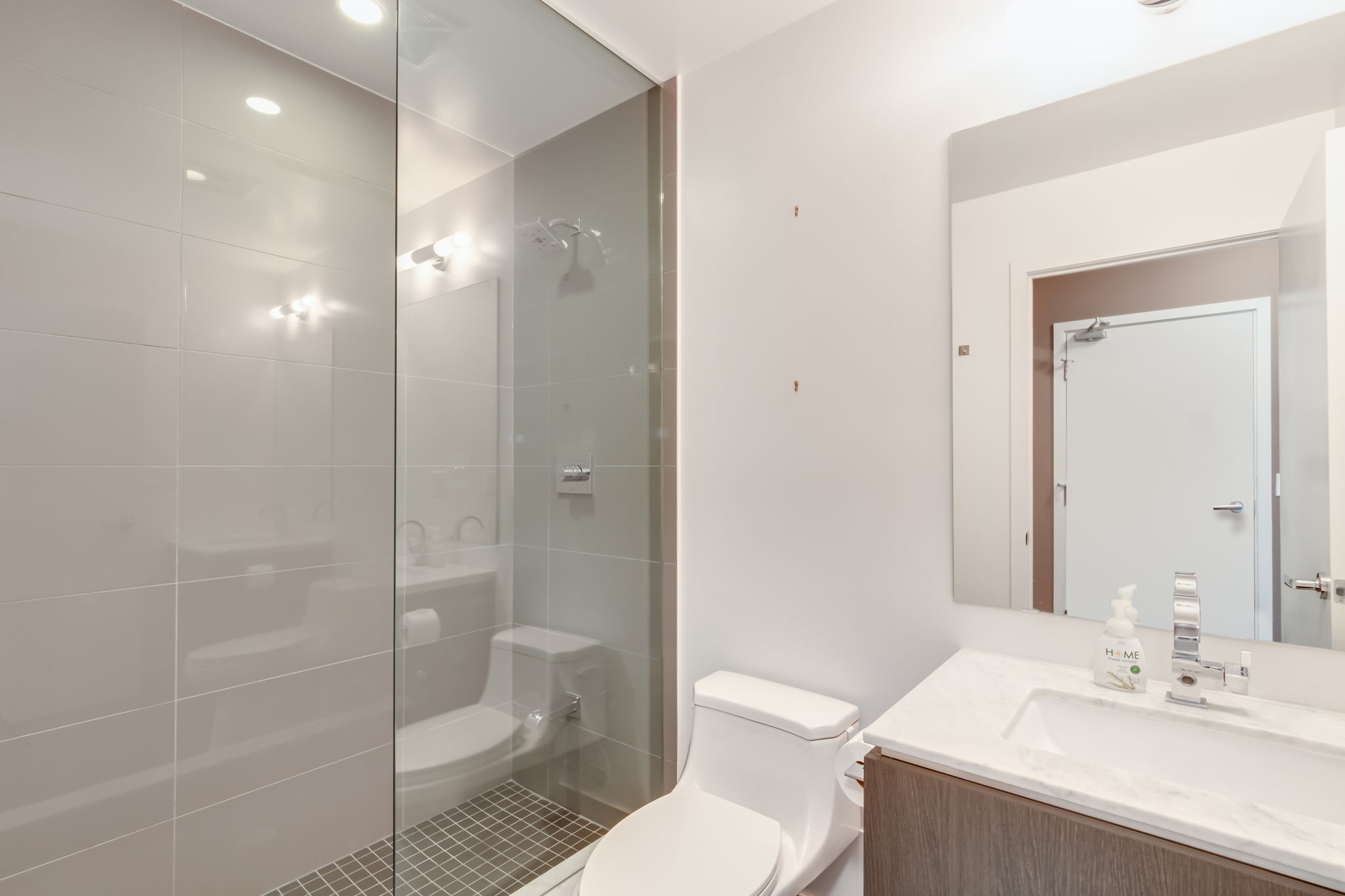 Toronto property showcase — delivered property photograph 14