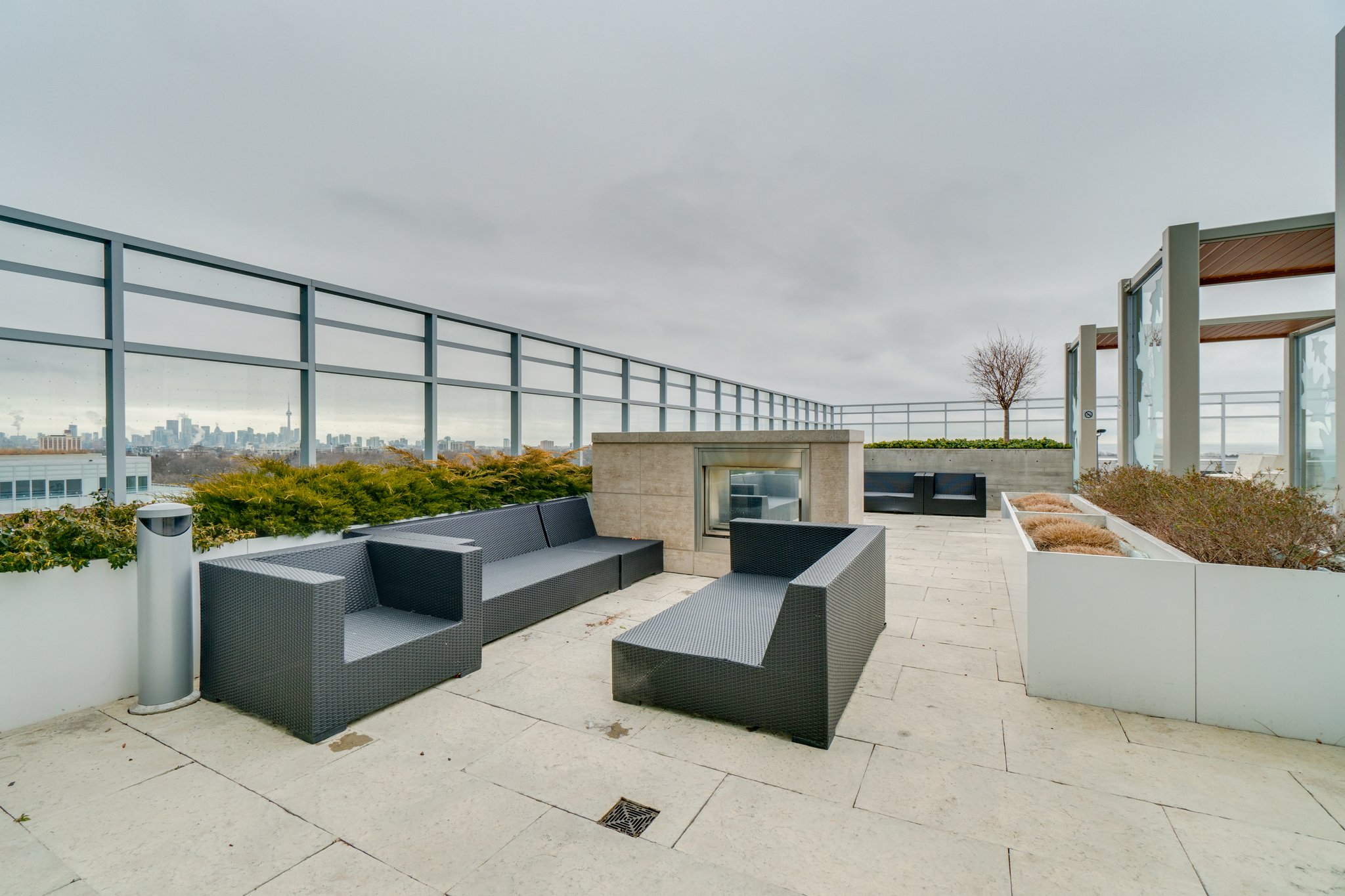 Toronto property showcase — delivered property photograph 36