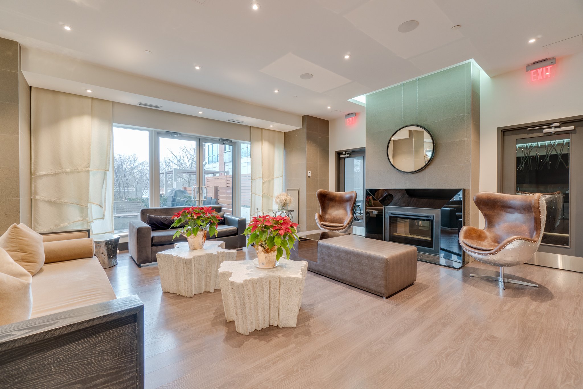 Toronto property showcase — delivered property photograph 44