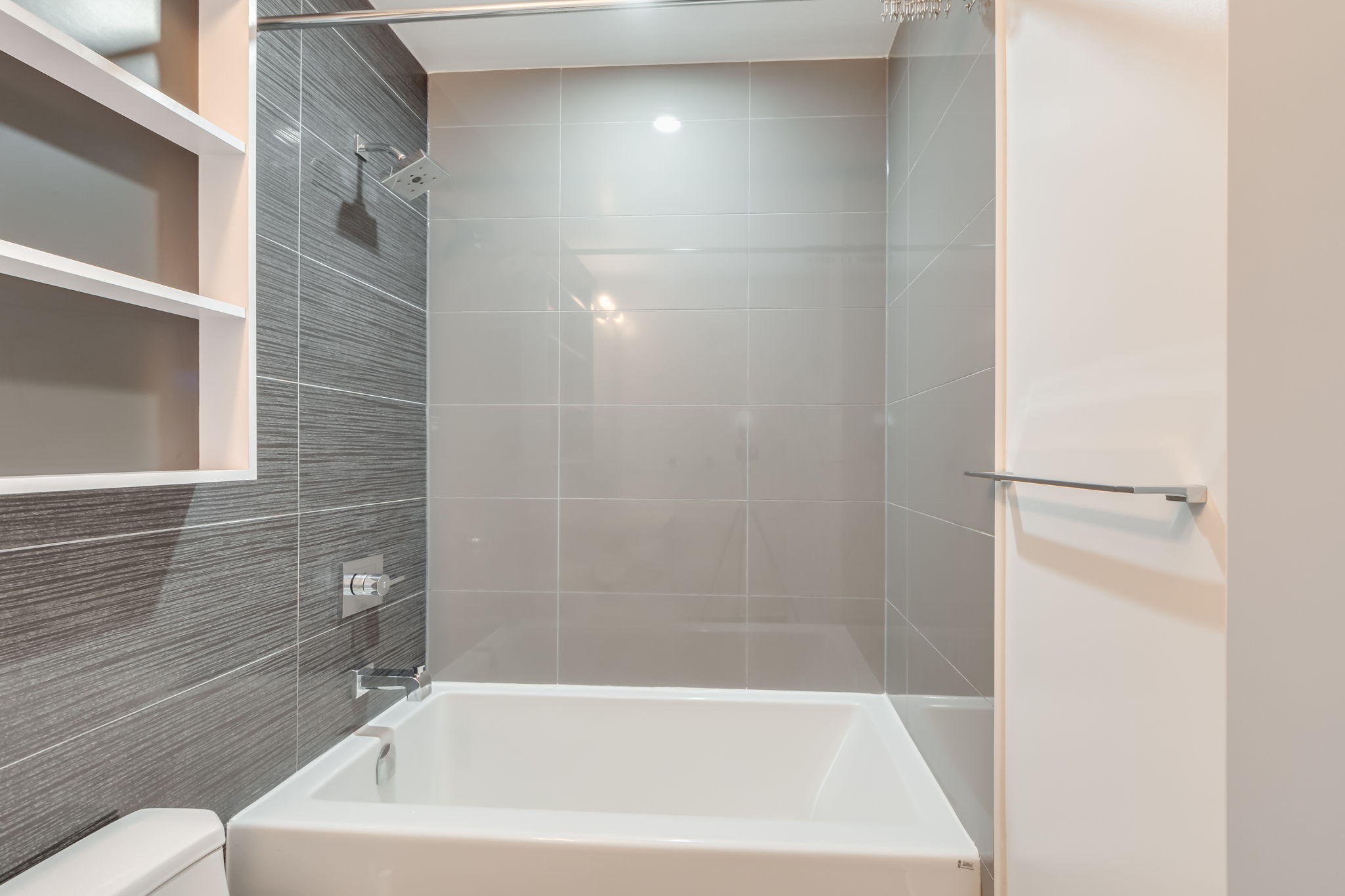 Toronto property showcase — delivered property photograph 19