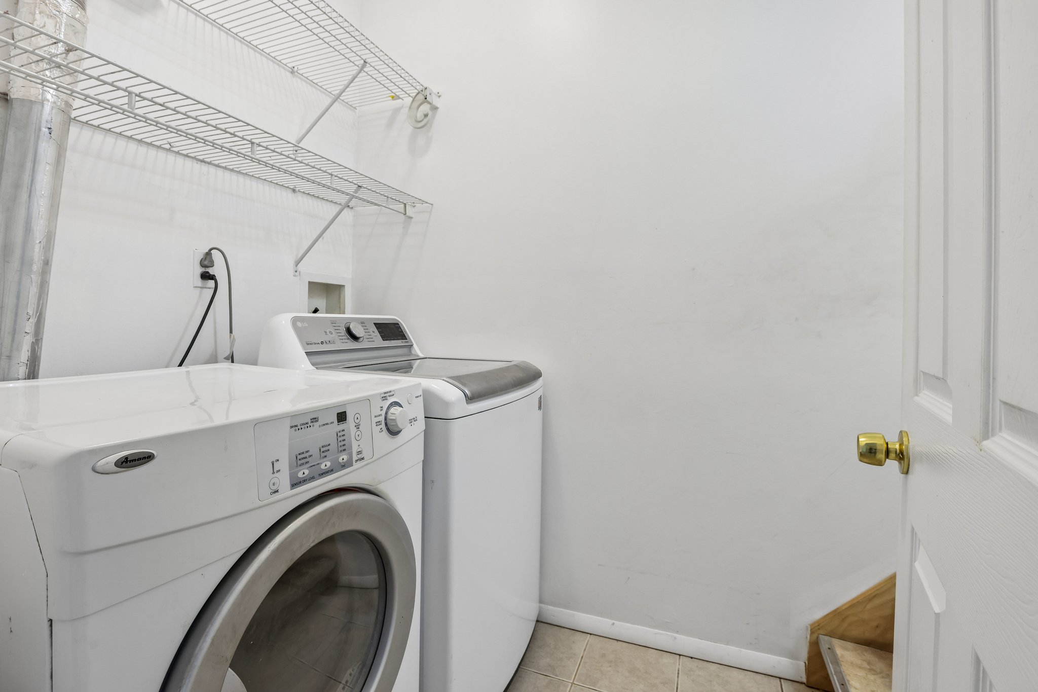 3rd St-S1510-038.jpg