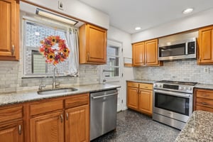 3rd St-S1510-022.jpg
