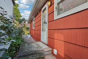3rd St-S1510-059.jpg