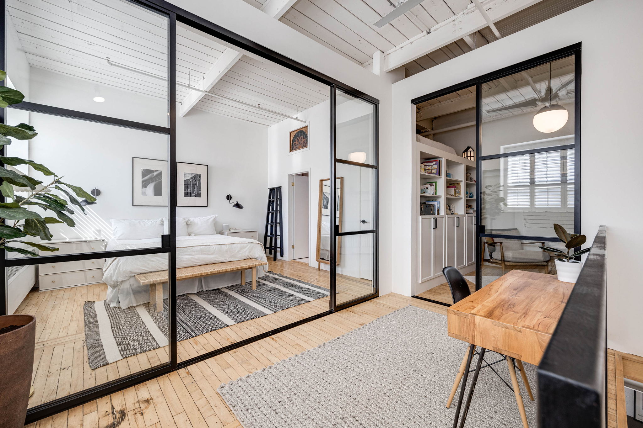 Toronto property showcase — delivered property photograph 23
