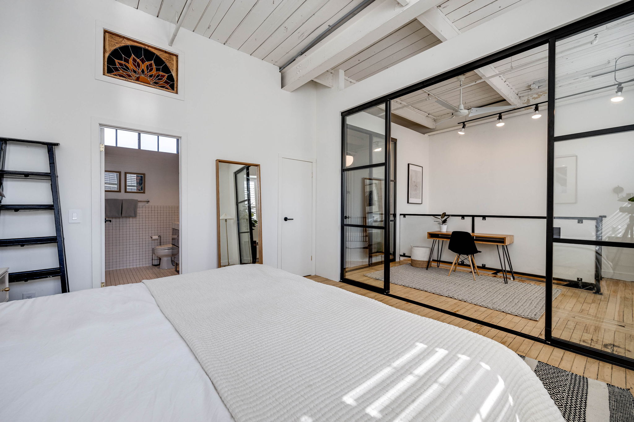 Toronto property showcase — delivered property photograph 27