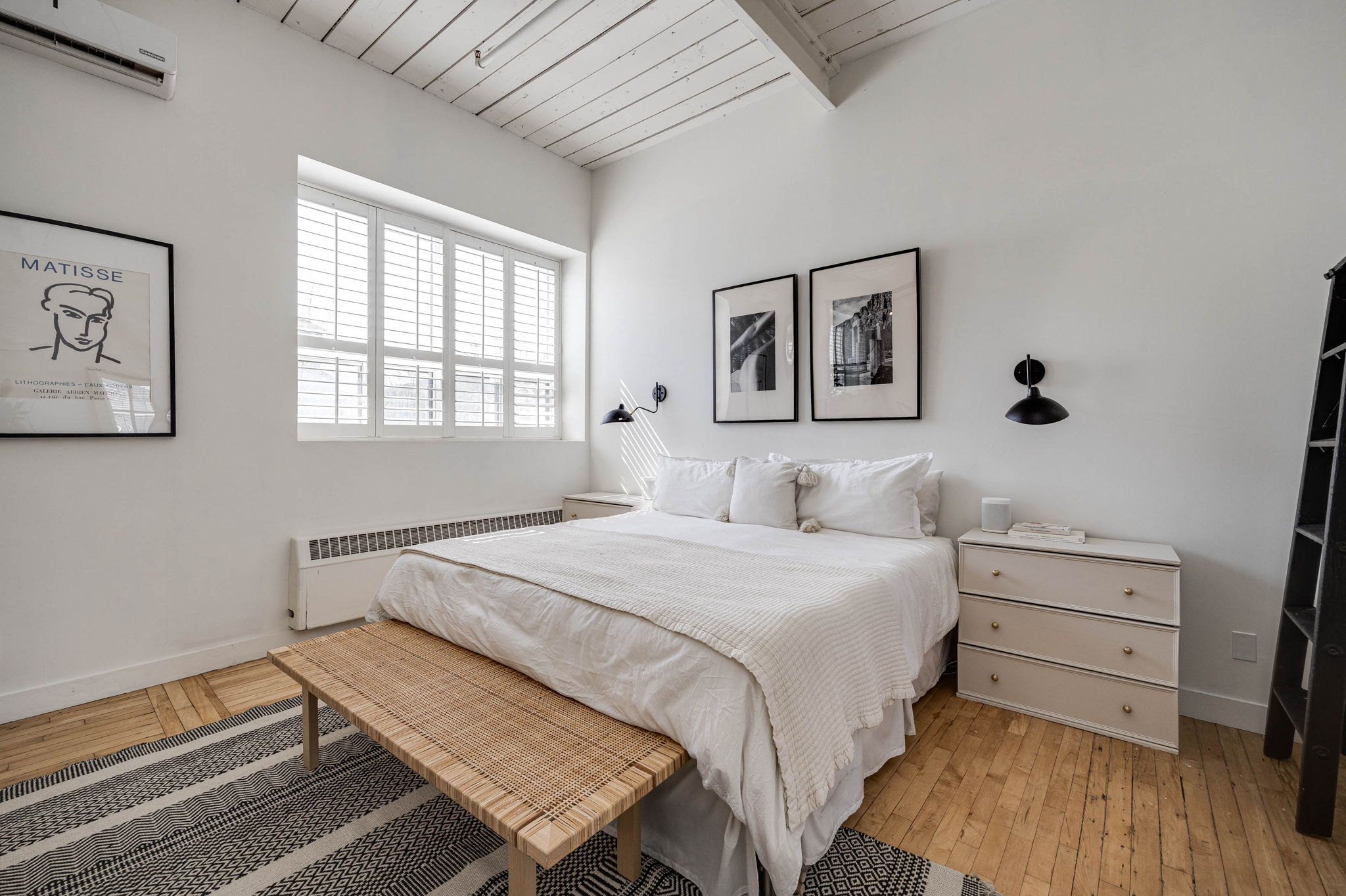 Toronto property showcase — delivered property photograph 25
