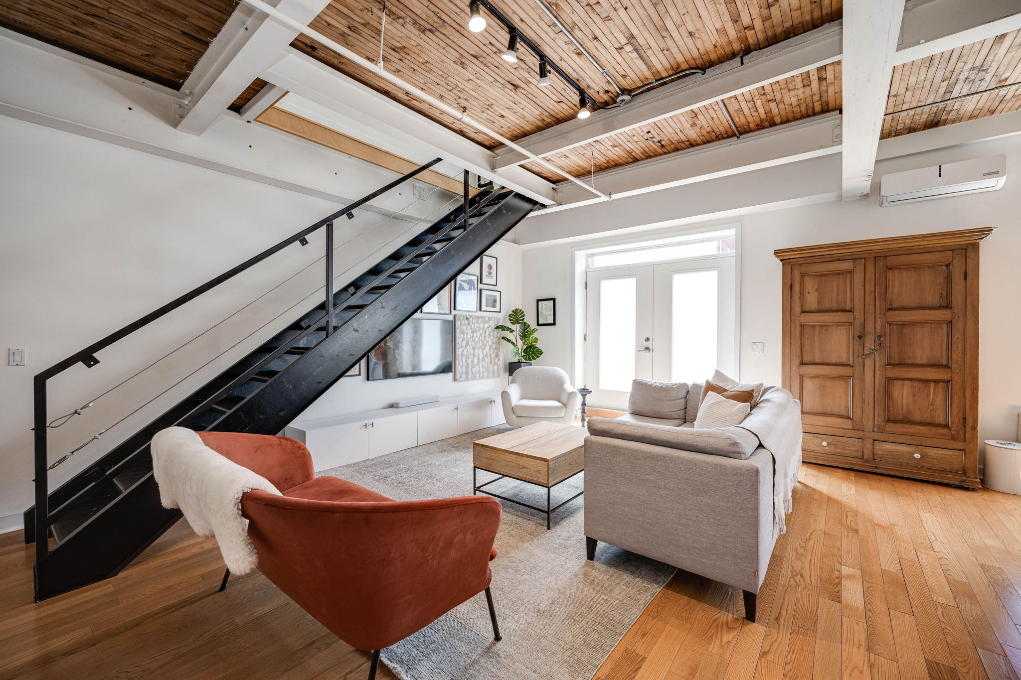 Toronto property showcase — delivered property photograph 4