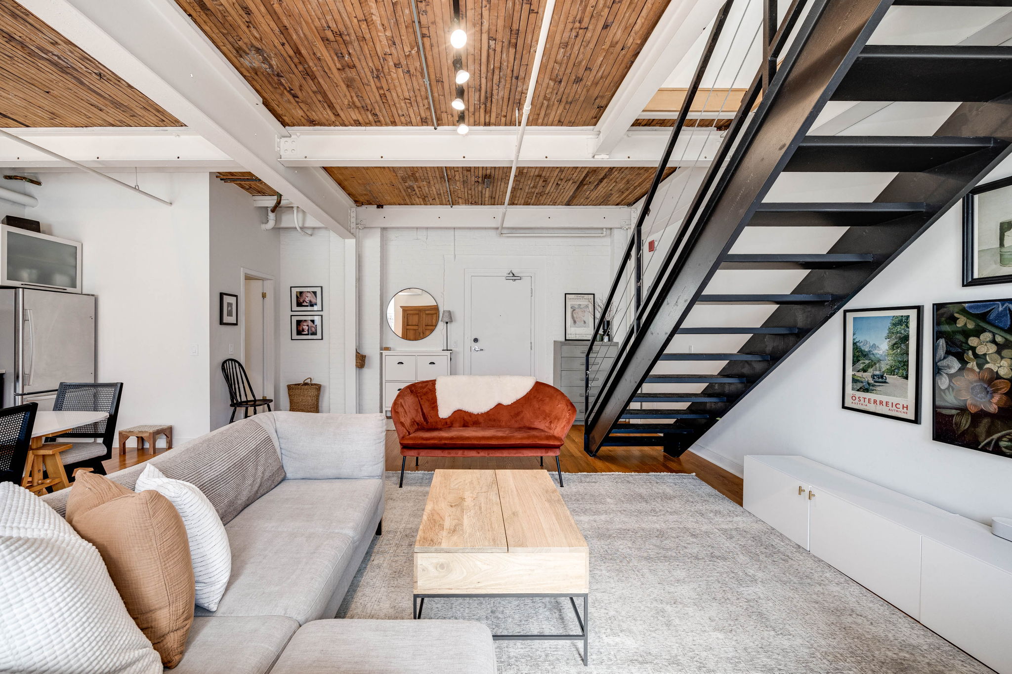 Toronto property showcase — delivered property photograph 7