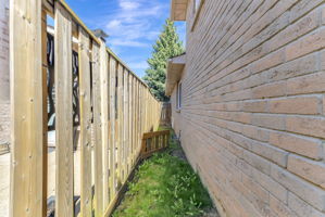  Photo 39