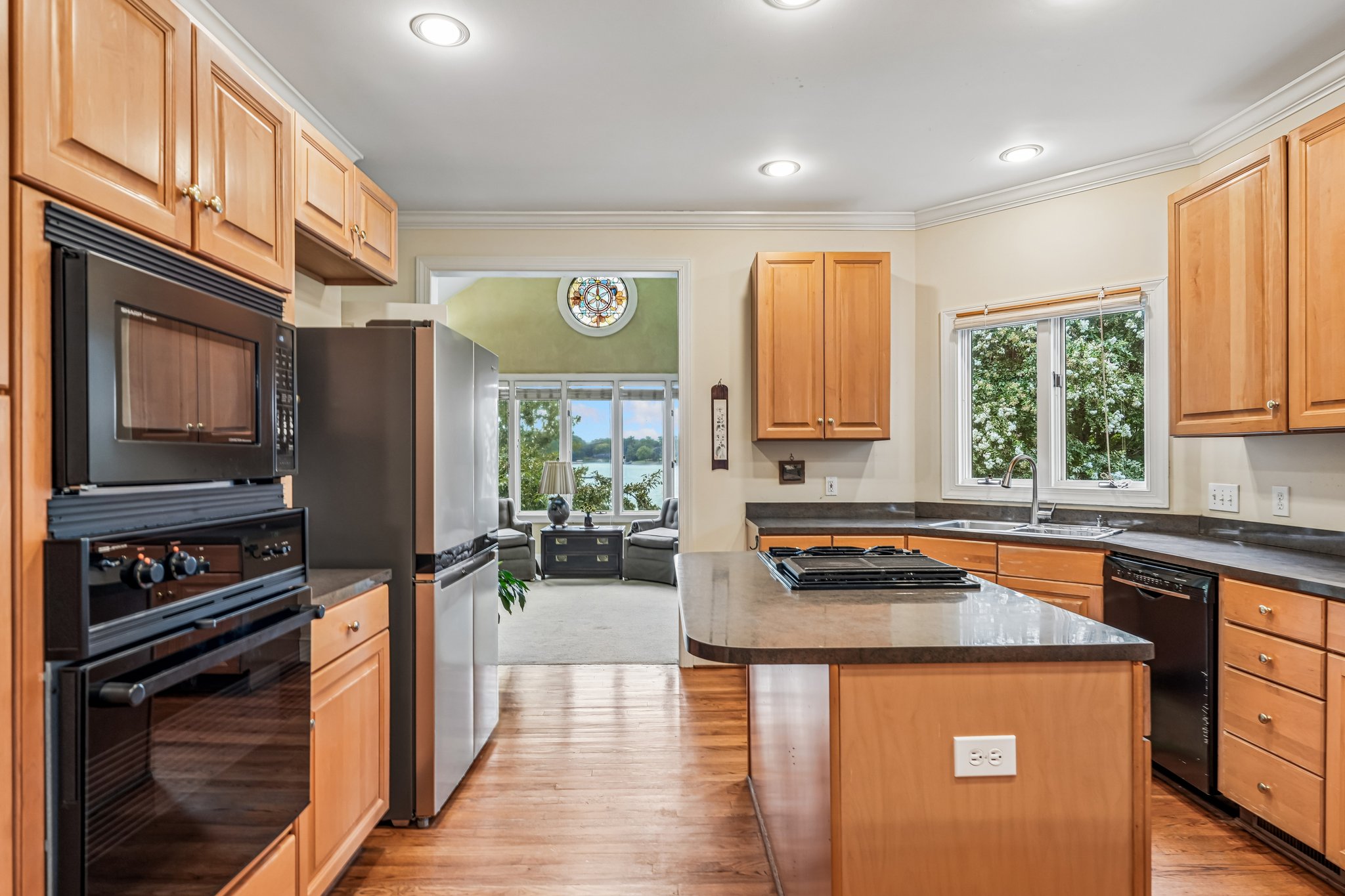 Ponderosa Cir-S2107-021.jpg