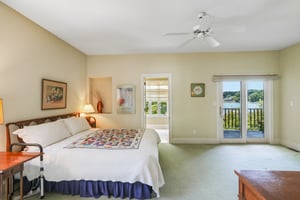 Ponderosa Cir-S2107-051.jpg